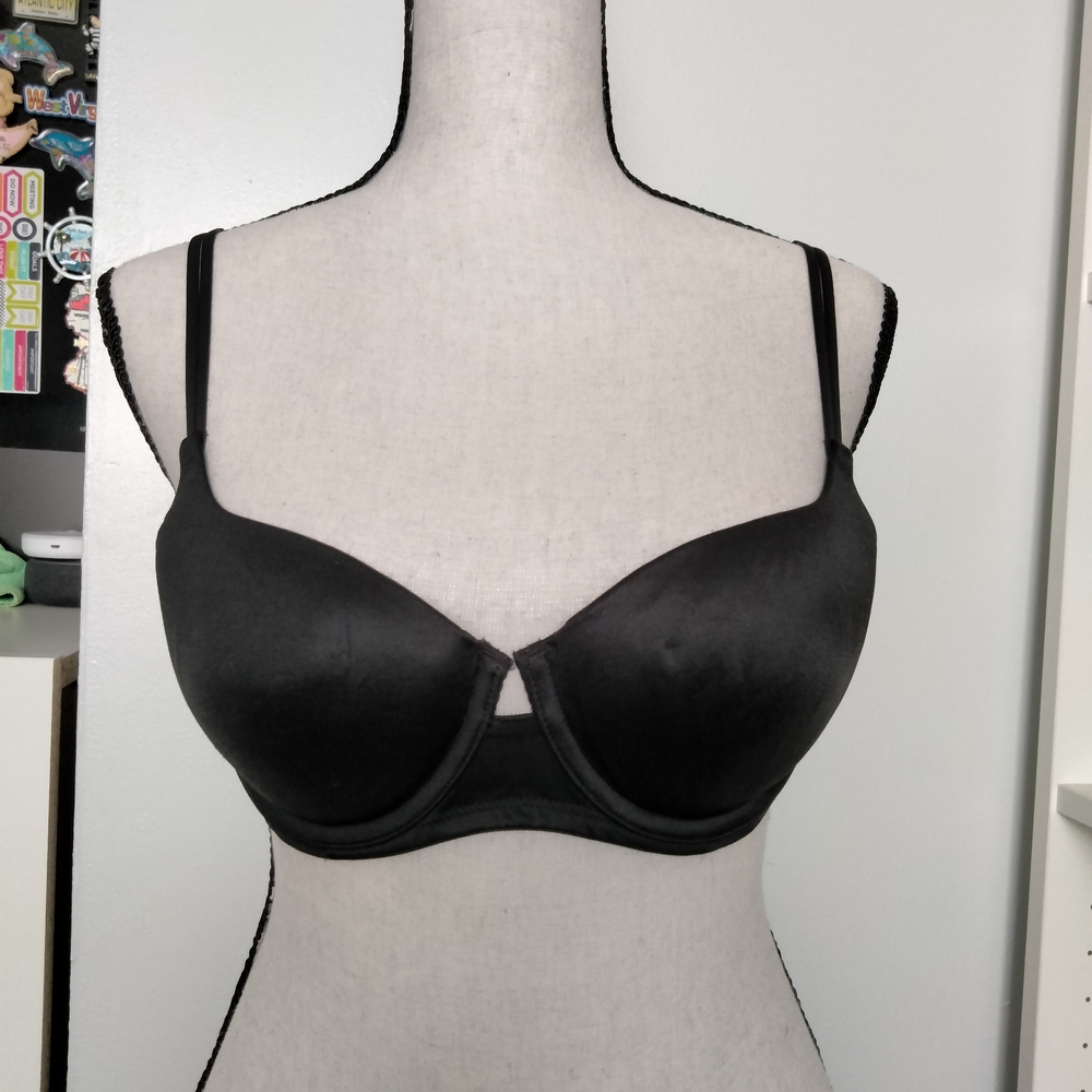 Victoria's Secret Vintage Black Full-Coverage Bra